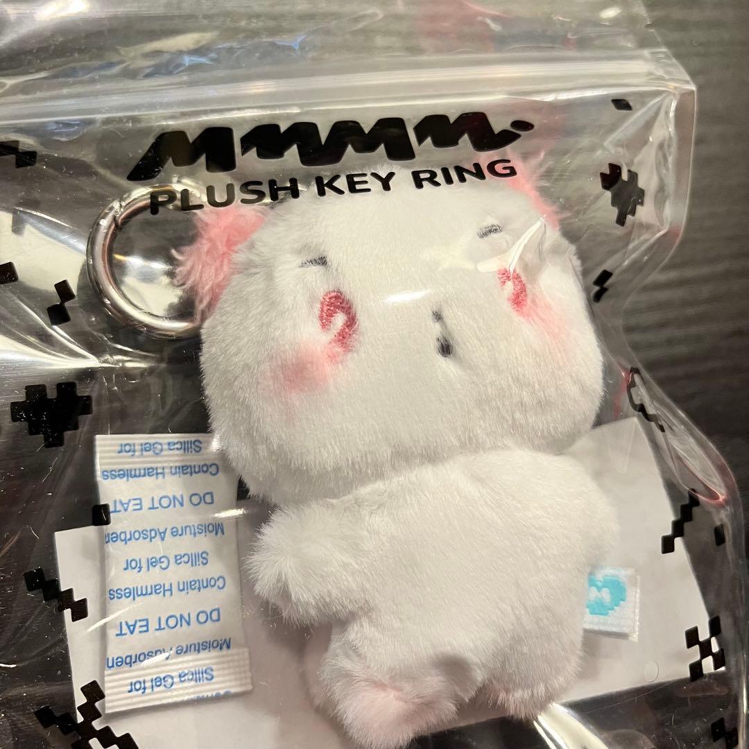 PLAVE MMMM キーホルダー バンビ BAMBY popup - メルカリ