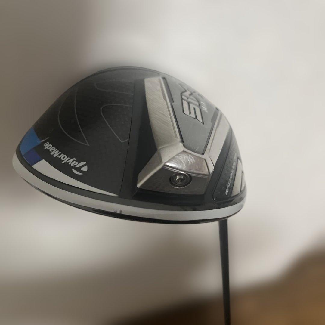 TaylorMade SIM MAX D ドライバー 10.5度ヘッドカバー付き - メルカリ