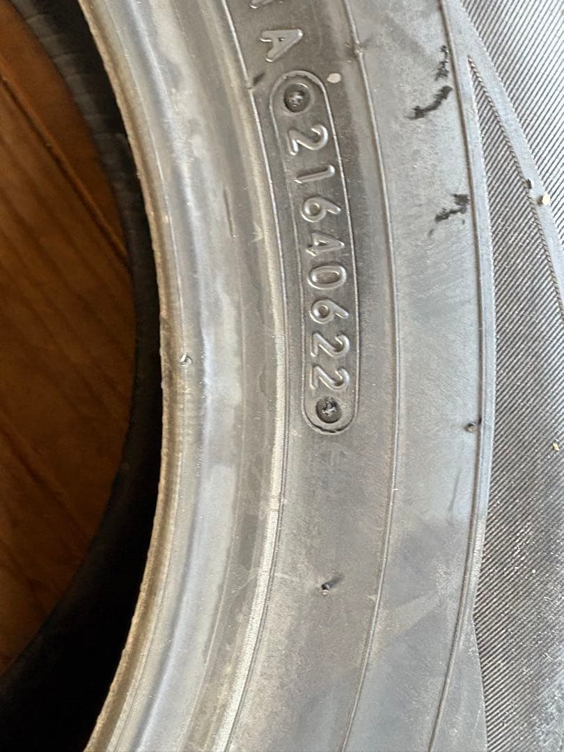 トーヨー　夏用タイヤ　205/65/R16