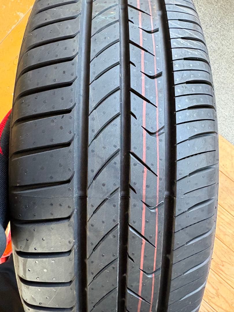 トーヨー　夏用タイヤ　205/65/R16