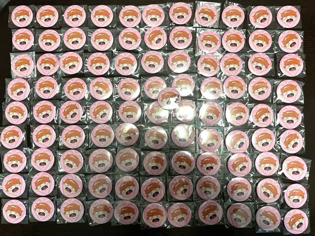 めいちゃん 缶バッジ 99個 サイン入り1個