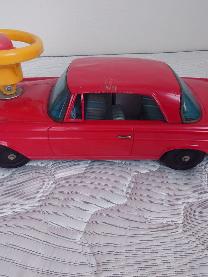 【1970年代】イチコー製 玩具 メルセデスベンツ（ハンドル付き乗り物）