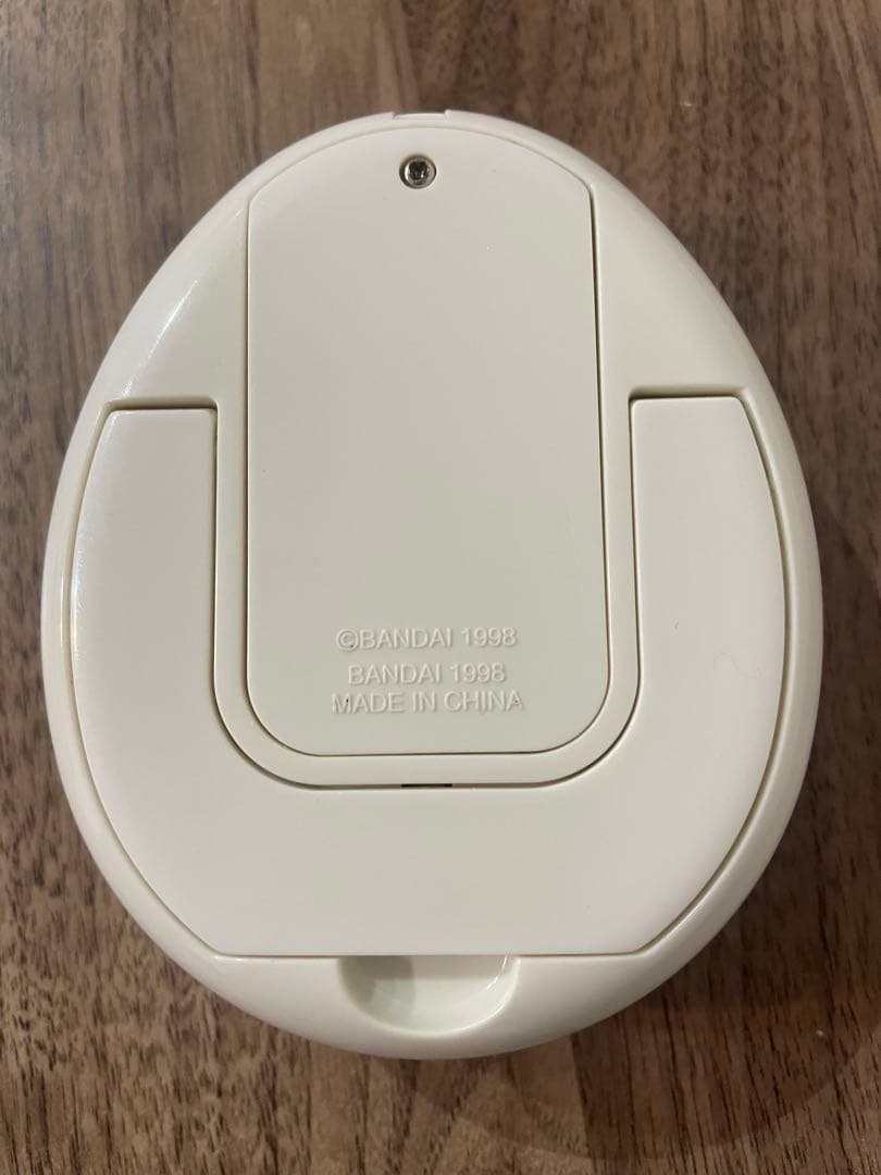 やさしい たまごっち　ホワイト