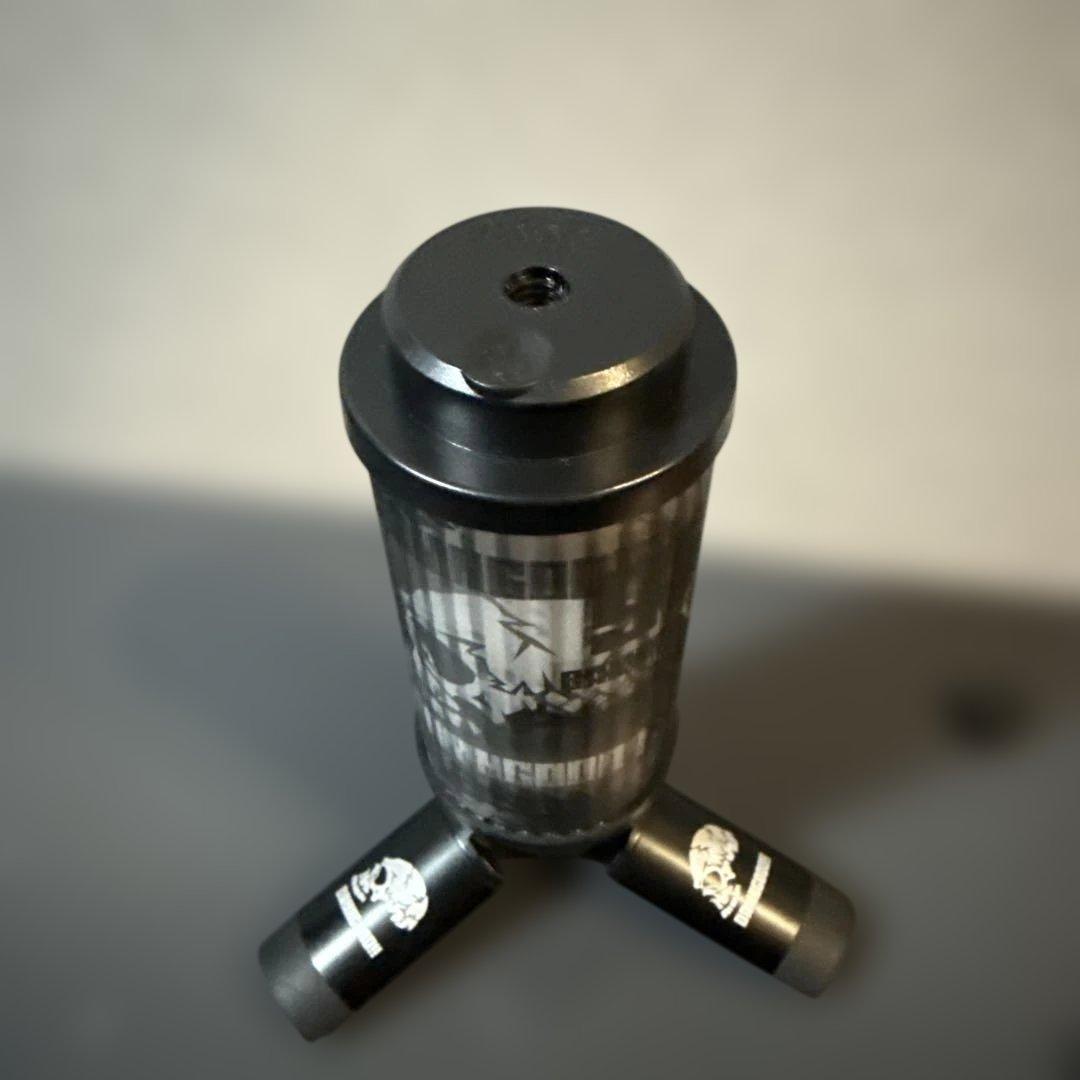 38explore 38灯 DAMNGOOD - メルカリ