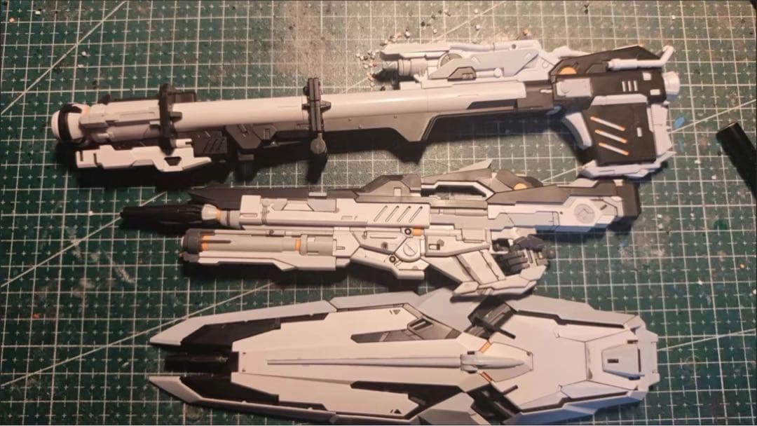 海外プラモ 1/100 CMM-V νガンダム ダブルファンネル付き - メルカリ