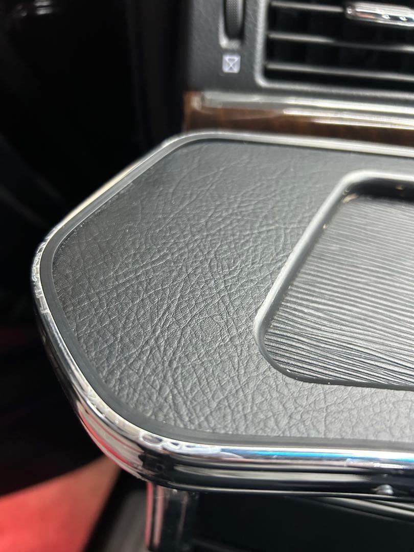 ryo0314様専用 ギャルソン DADフロントテーブル エルグランド E52