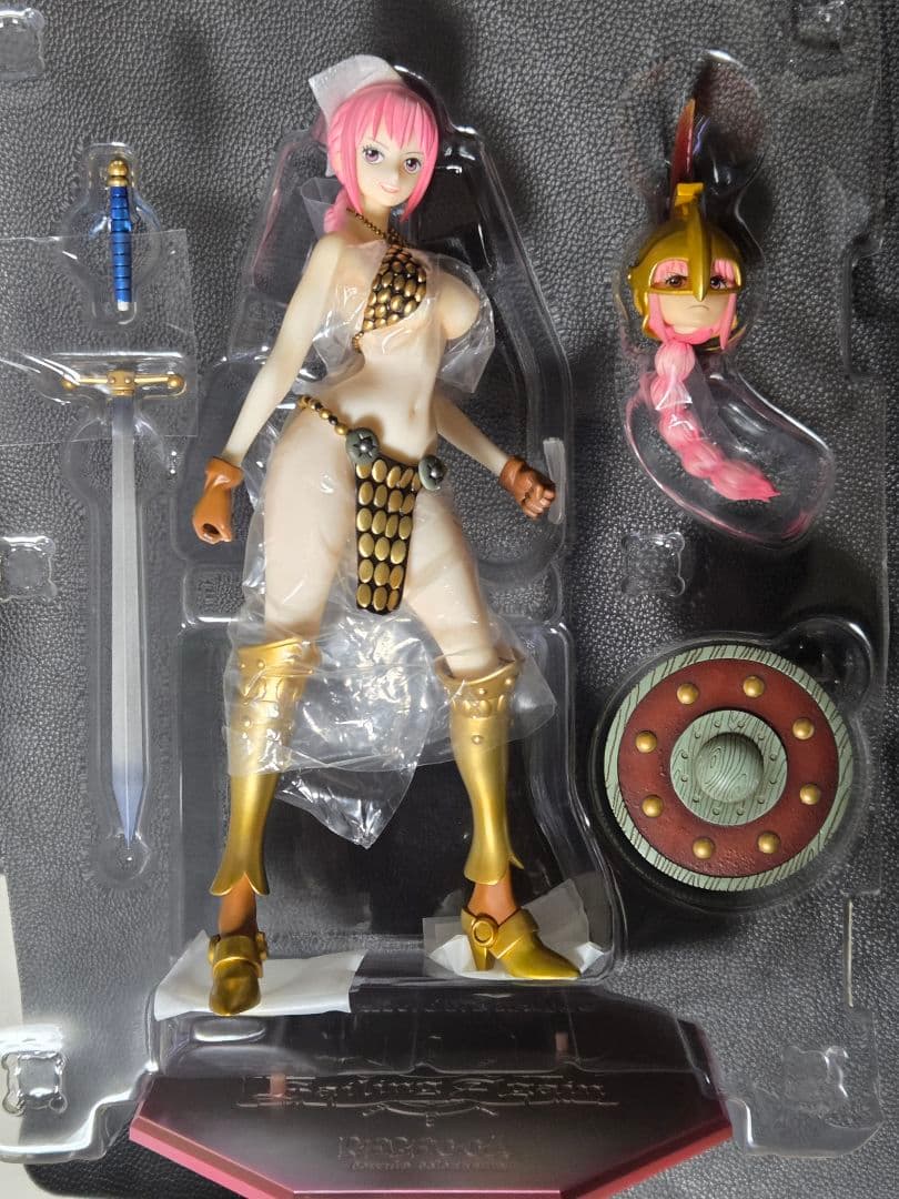 P.O.Pワンピース “剣闘士 レベッカ” 「アクリル台座付き」