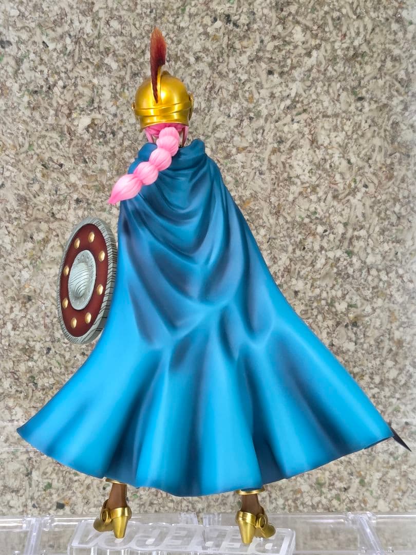 P.O.Pワンピース “剣闘士 レベッカ” 「アクリル台座付き」