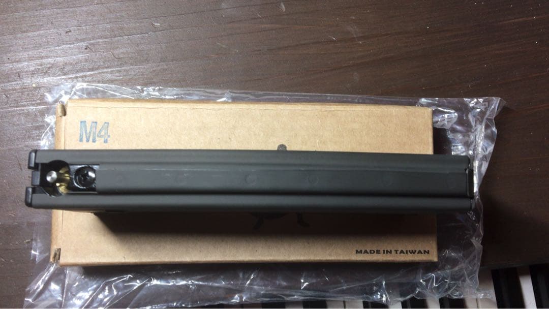 GHK M4 CO2 マガジン ブラック