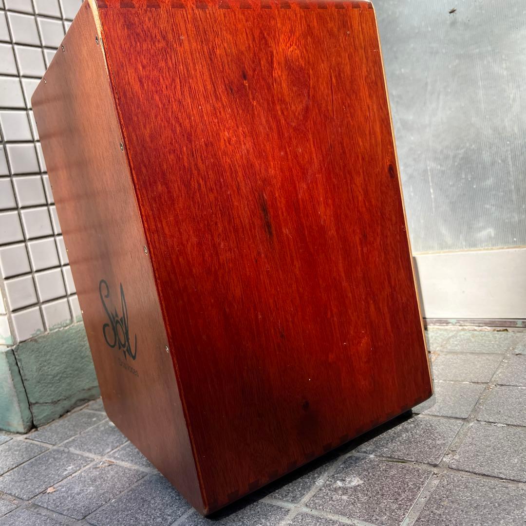 Sol Dos Voces 木製カホン週末御値下げ！ - メルカリ