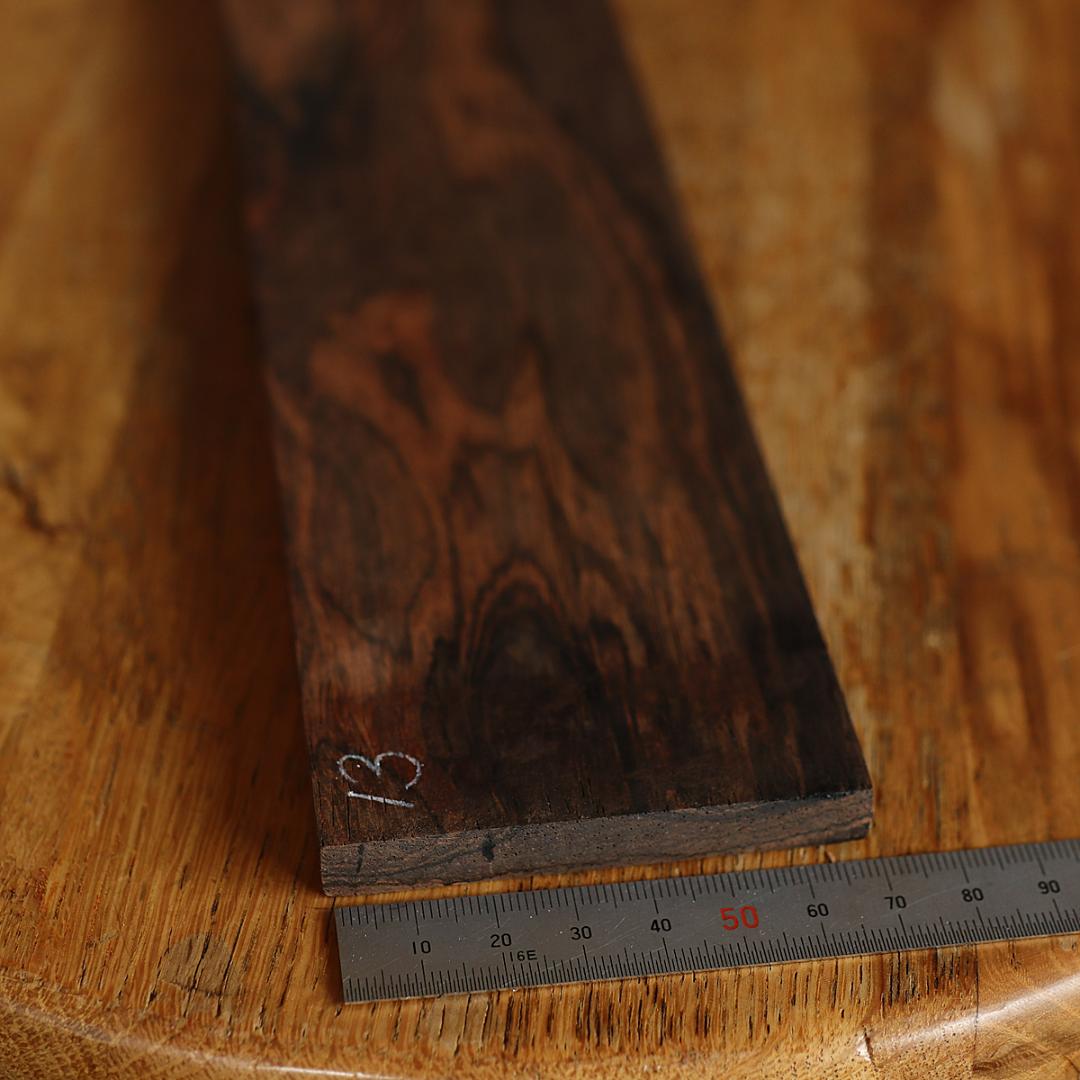 ブラジリアンローズウッド ハカランダ 指板材 13