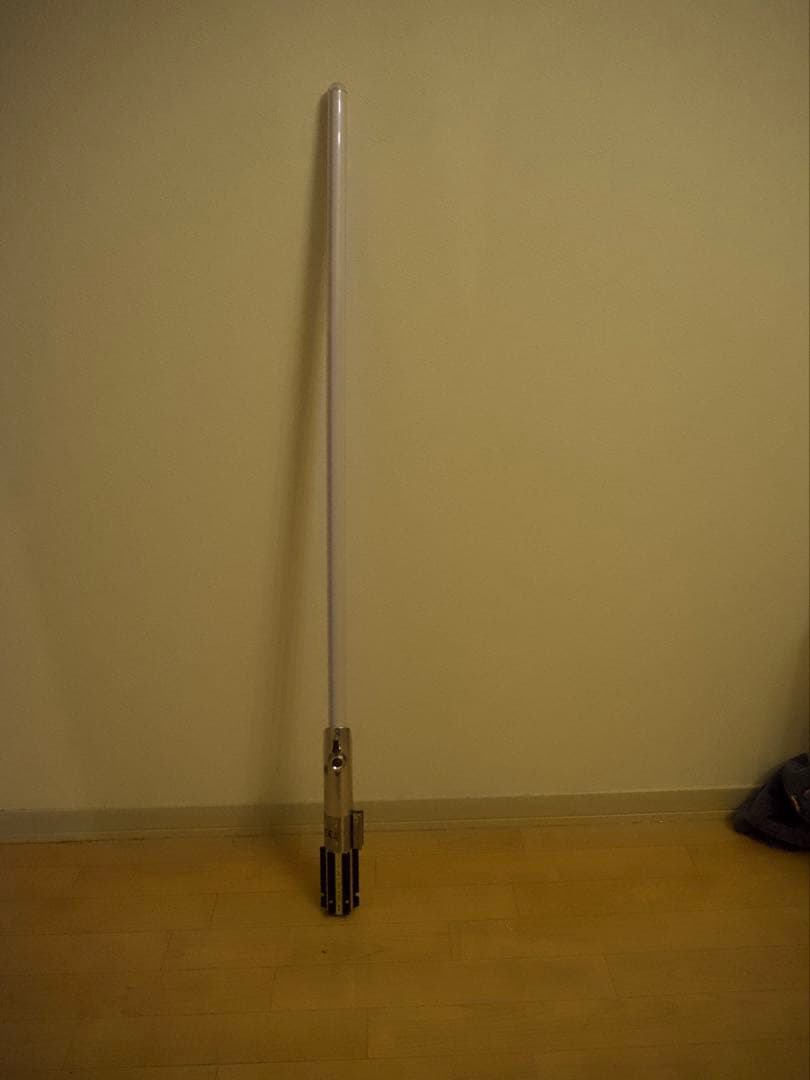 ライトセーバー　ブラックシリーズフォースfx レイ