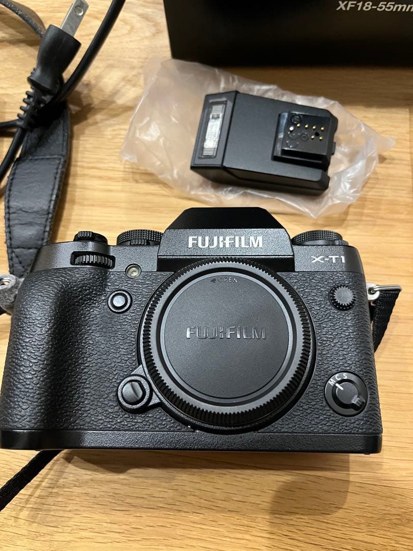 FUJIFILM X-T1 ミラーレスカメラ 本体 ボディ 充電器 元箱付 X-T1 ミラーレス一眼カメラ [ボディ単体] 富士フイルム｜FUJIFILM 通販