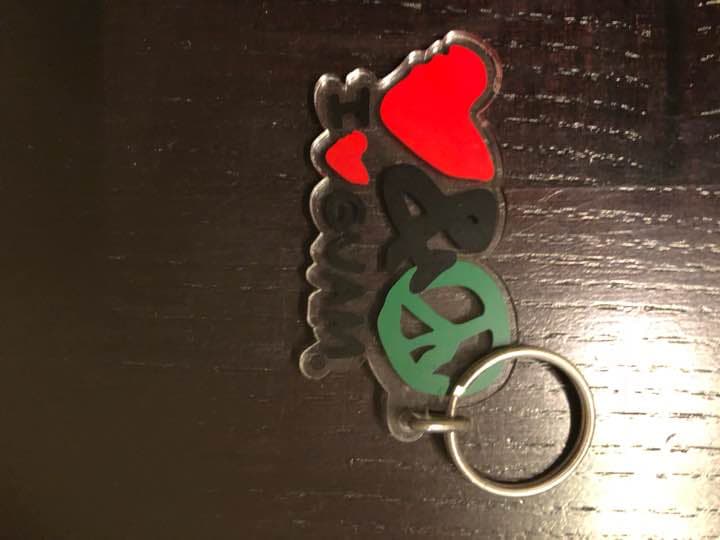 アイラブグアムキーホルダー - メルカリ