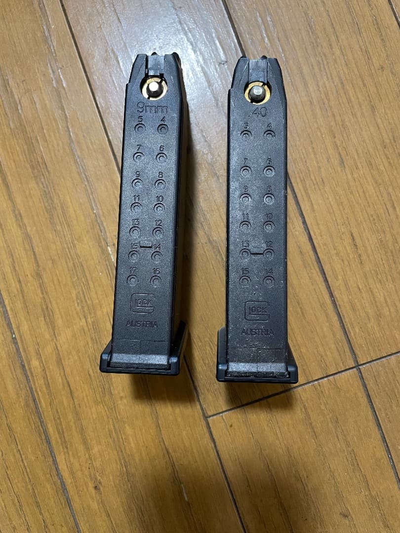 カ*ロ様 GLOCK 17 Gen.4 ガスブローバック(マガジン2本) 値下げ