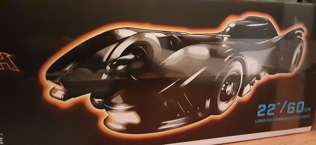 【バットモービル 新品未開封・巨大サイズ】DCマルチバース1989版モービル