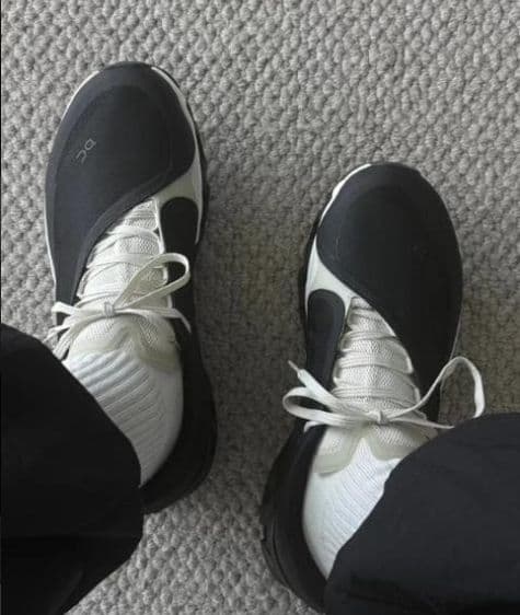 PAF × On クラウドモンスターハイパー ブラック 27.5cm