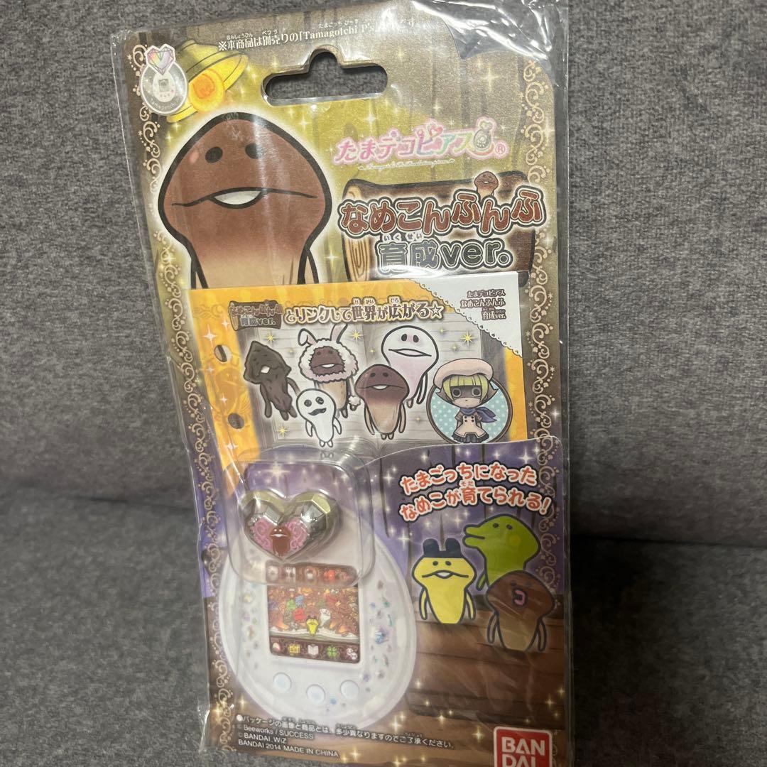 たまごっち ピース たまデコピアス なめこ - メルカリ