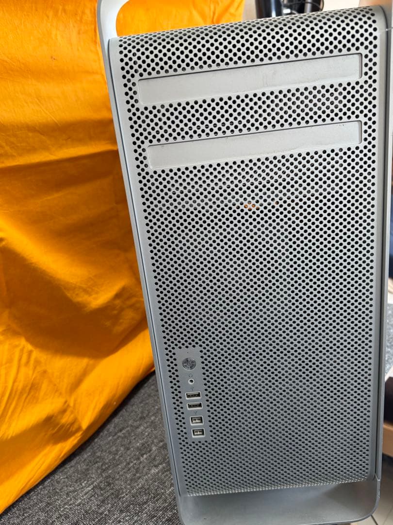 Mac Pro 2010 デュアルCPU 64GBメモリ - メルカリ