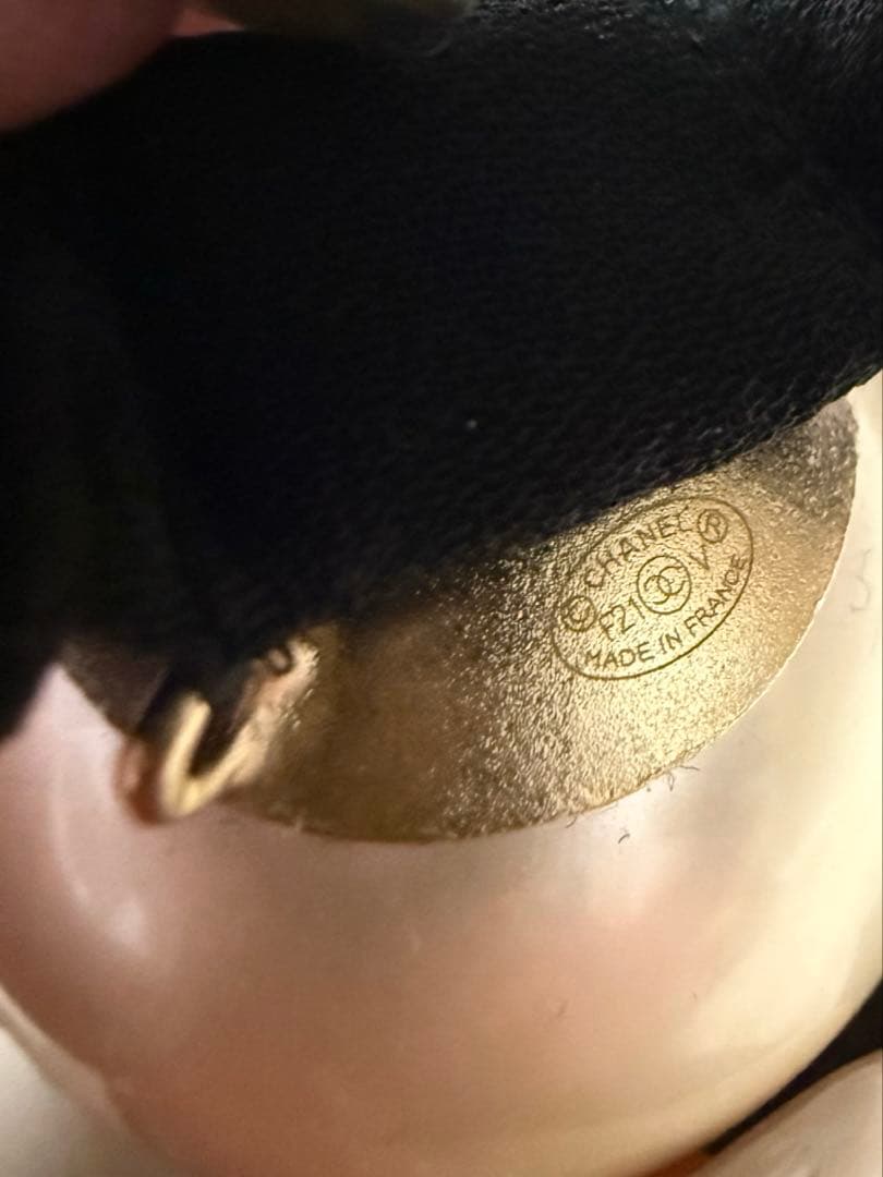 CHANEL パールホワイト ヘアゴム