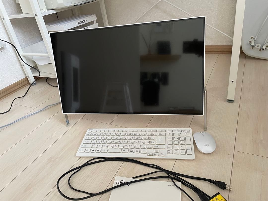 Fujitsu ESPRIMO FH70/D1FMVF70D1WデスクトップPC Amazon.co.jp: FMVF70D3W FMV ESPRIMO FH70/D1 23.8型 デスクトップ