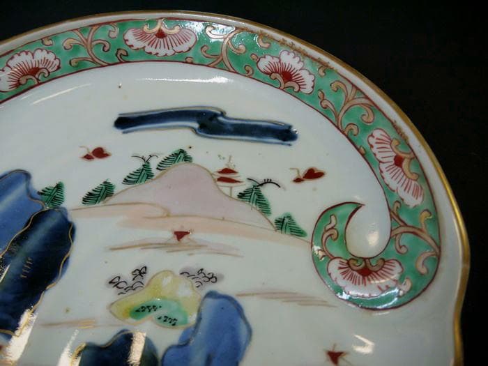 古伊万里 鮑形色絵皿 荒波太古石舟遠山楼閣山水文 のどかな情景 横22cm