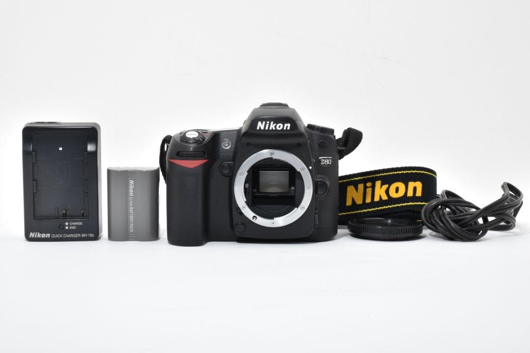 ★撮影枚数903枚・超美品★Nikon ニコン D80 ボディ #21469 Amazon | Nikon デジタル一眼レフカメラ D80 ボディ | デジタル一眼