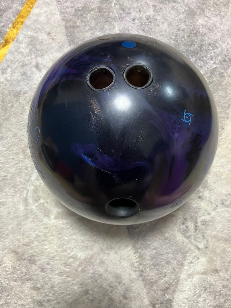 インフィニットフィジックス 15ポンド ストーム ボウリングボール