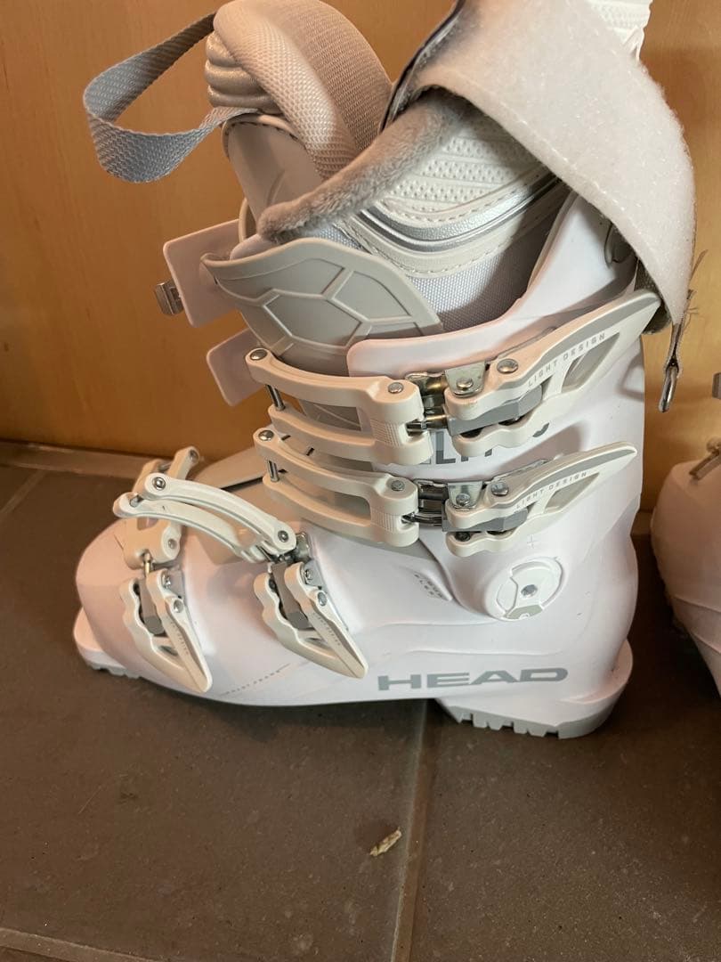 新品美品！ HEAD スキー ブーツ ホワイト 24.5cm