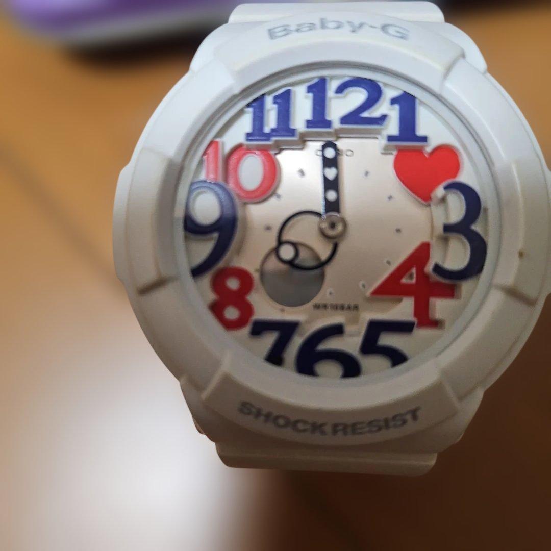 Baby-G ホワイト ショックレジスト 腕時計 - メルカリ