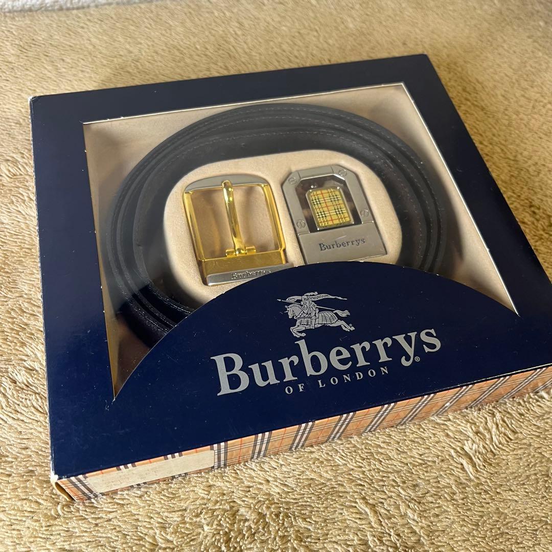 BURBERRY バーバリー ベルト ブラック ブラウン リバーシブル セット リバーシブル レザー TBベルト (ブラック／タン Black) - メンズ