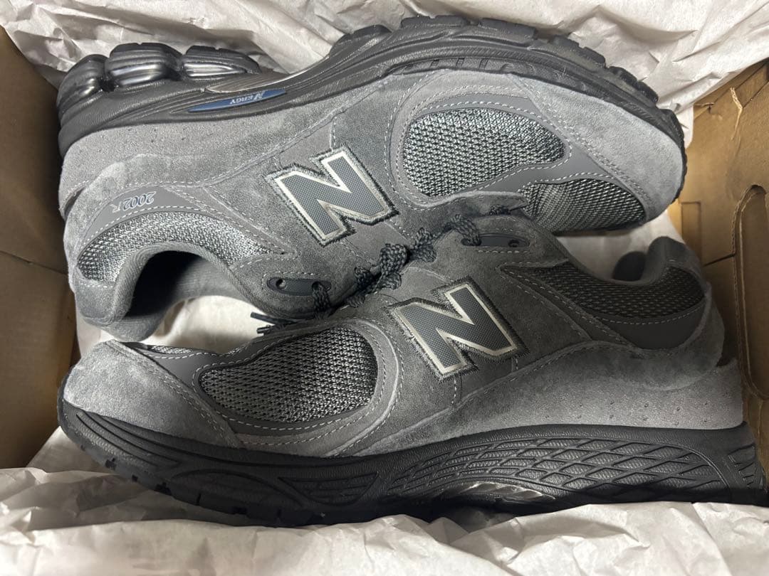 靴 New Balance 2002R \"Castlerock\"