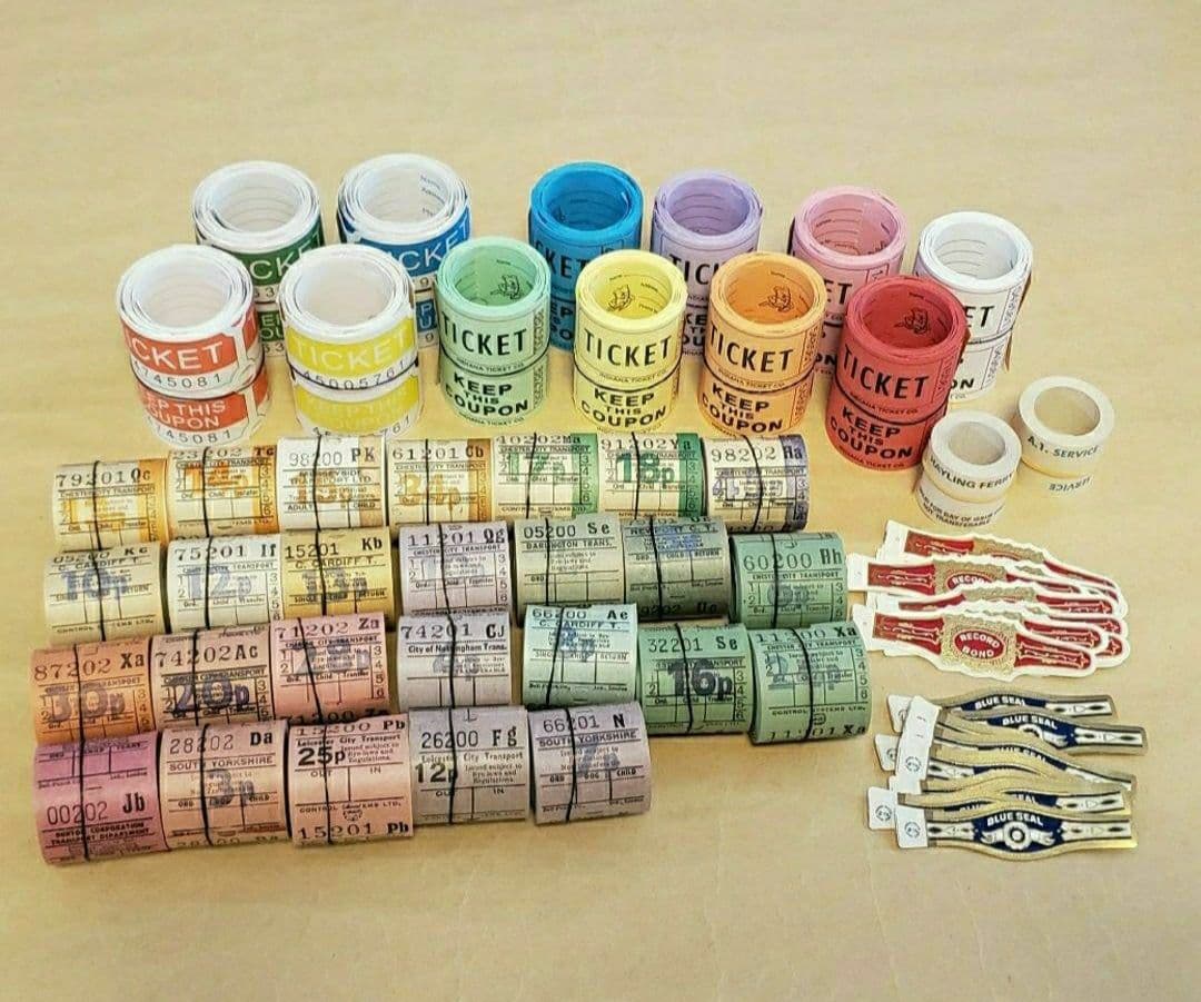 海外チケット まとめ売り☆バスチケット ダブルチケット 広告ロール シガーバンド ラスト】ヴィンテージ バスロールチケット② 2巻 裏あり 海外 - メルカリ