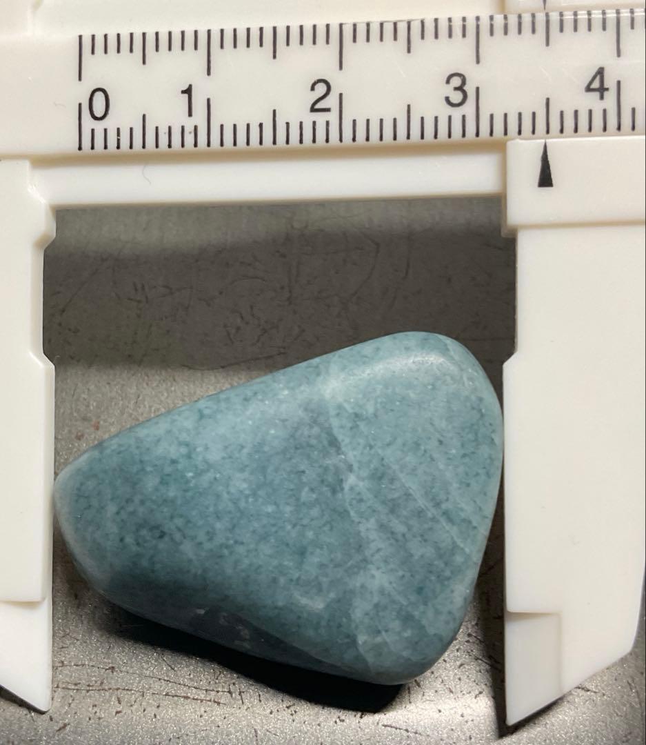 コバルト色の海石］ 糸魚川翡翠海石27g ヒスイ ひすい