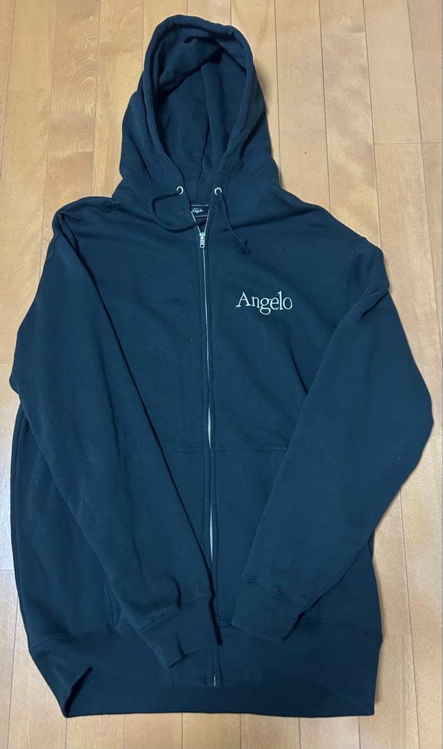 Angelo START OF THE WORLD LINE ジップパーカー