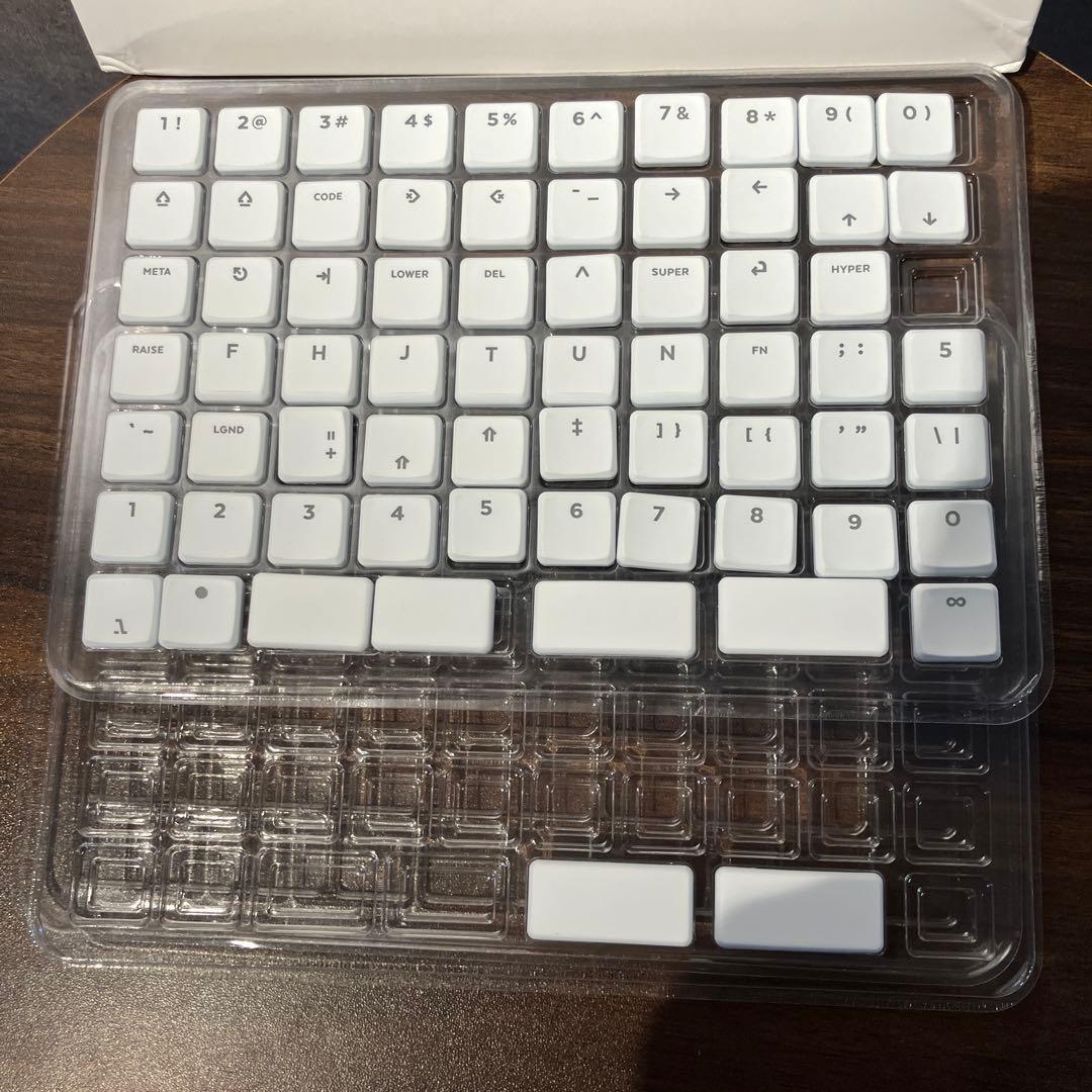 完成品】Corne V4 Chocolate 分割キーボード ロープロファイル - メルカリ