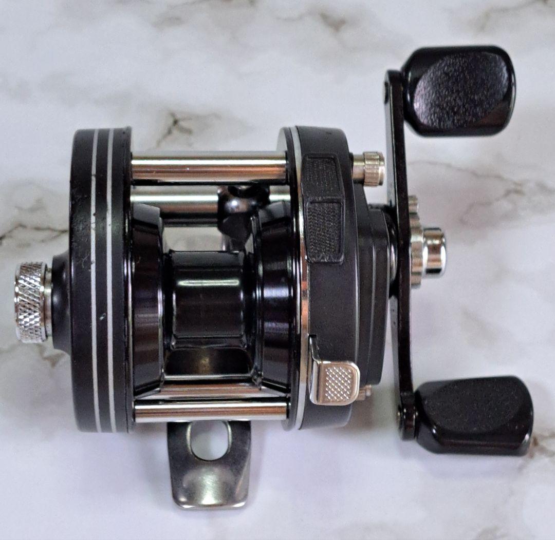 ダイワ ミリオネア GS-1000 ベイトリール 渓流 フィネス オールド