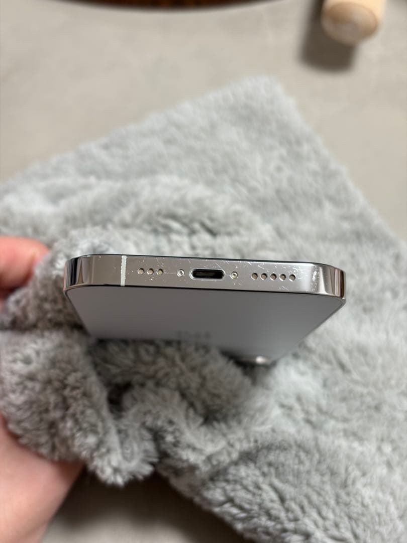 iPhone 14pro 256GB バッテリー・カメラ難あり - メルカリ