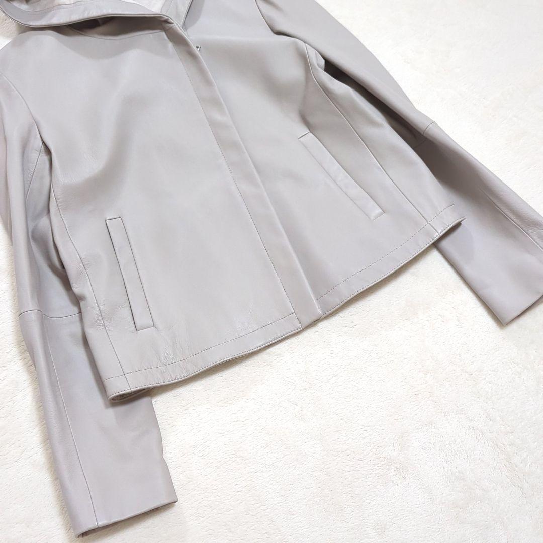 極美品 セオリーリュクス 40 本革ラムレザー フーディーブルゾン