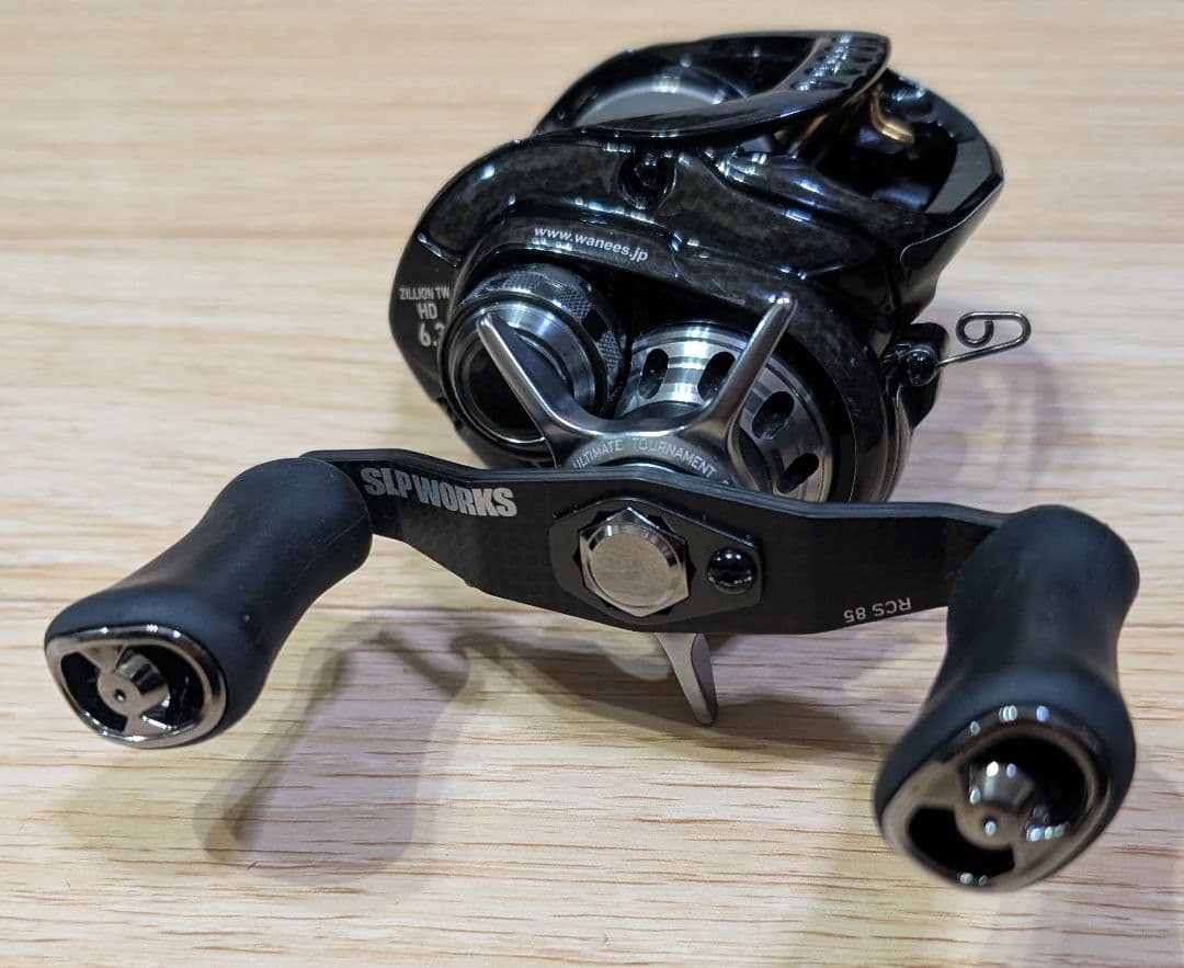 18ジリオン 新品XHギア3個 OH済み 1516HLCスプール交換可能 - メルカリ