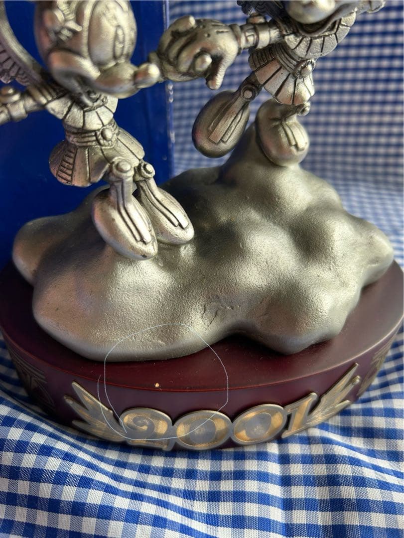 東京ディズニーランド　ミレニアム2001 フィギュア