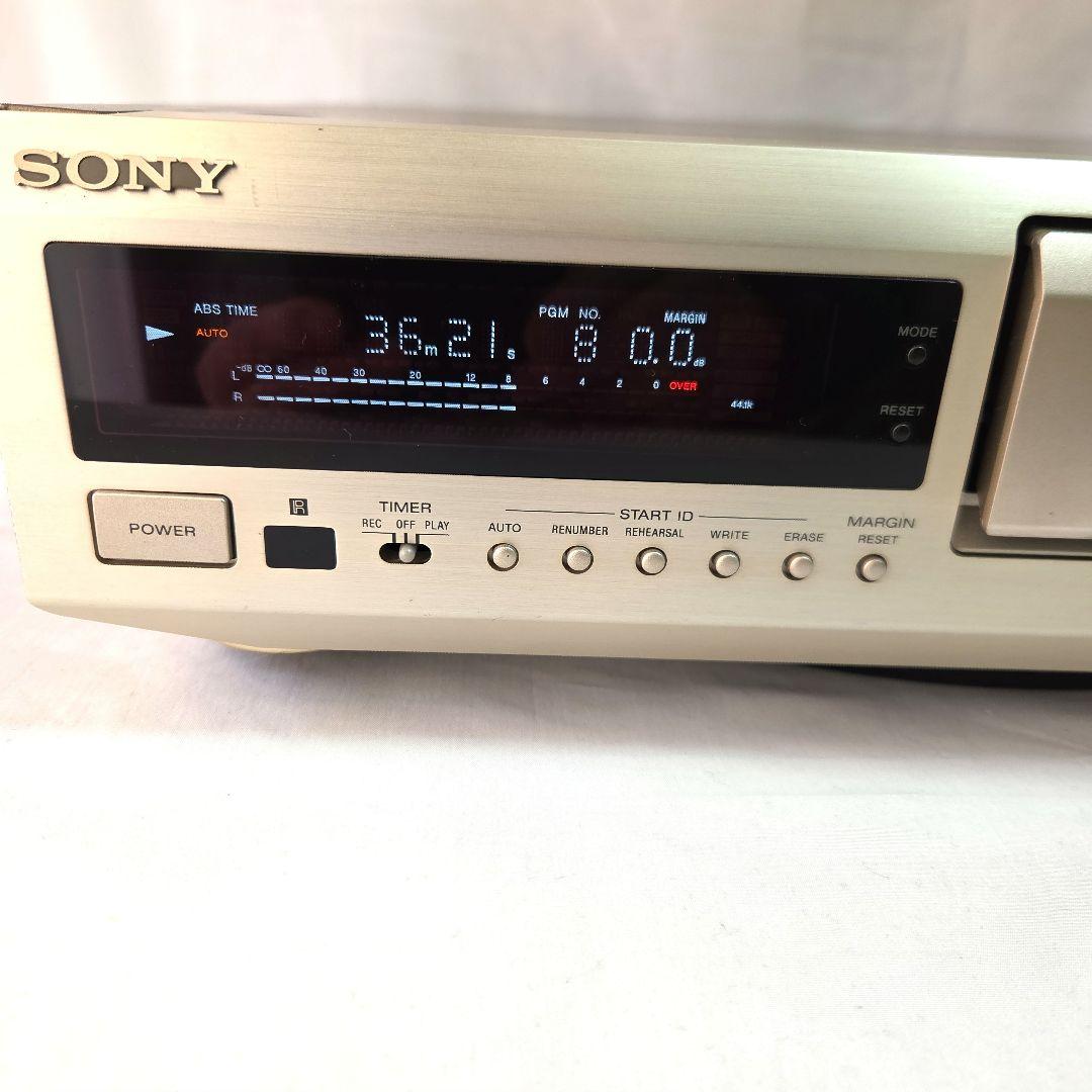 DATデッキ sony DTC―ZE 700ゴ－ルドSBM 搭載機 - メルカリ