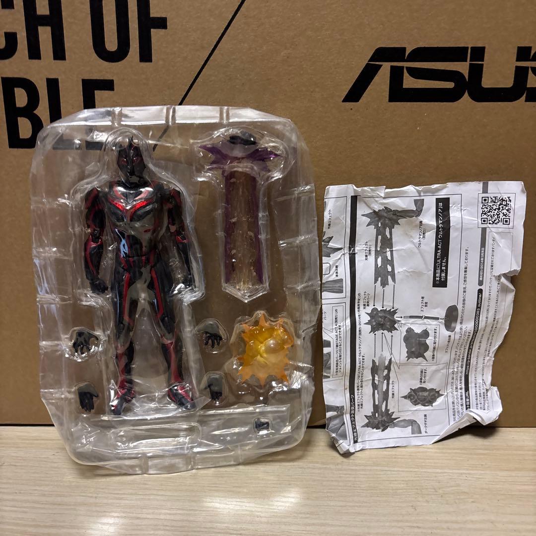 ウルトラアクト　ダークザギ