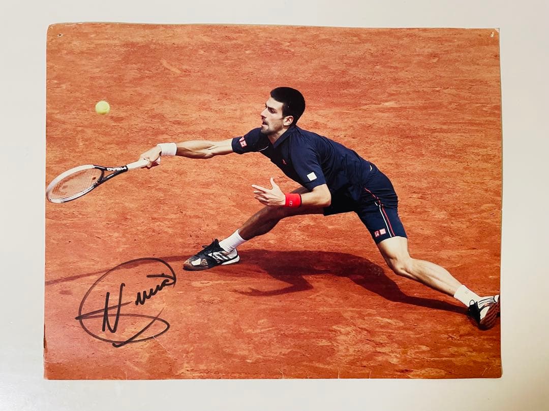 ジョコビッチ サイン入り写真 - メルカリ