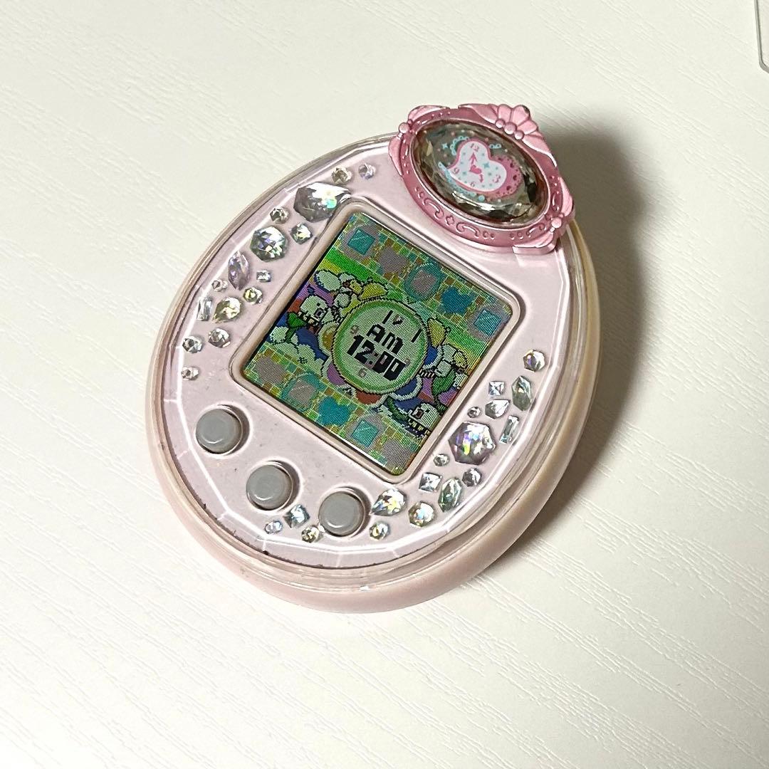 たまごっちピース ピンク たまデコピアス ベイビーチェンジ - メルカリ