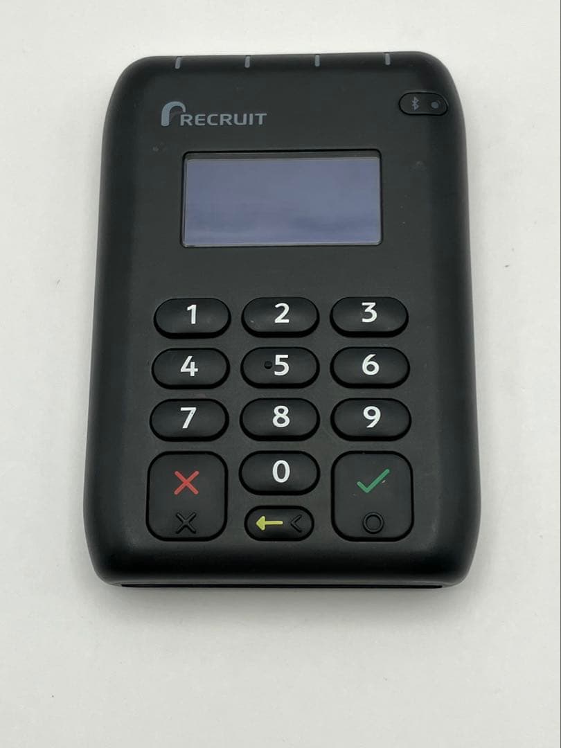 RECRUIT エアペイ　カードリーダー カードリーダーのディスプレイに「Checking Security」と表示された