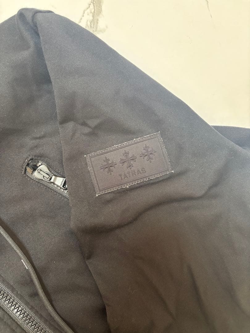 TATRAS 黒ジップパーカー TATRAS/タトラス】コットンジップアップパーカ｜メンズファッション