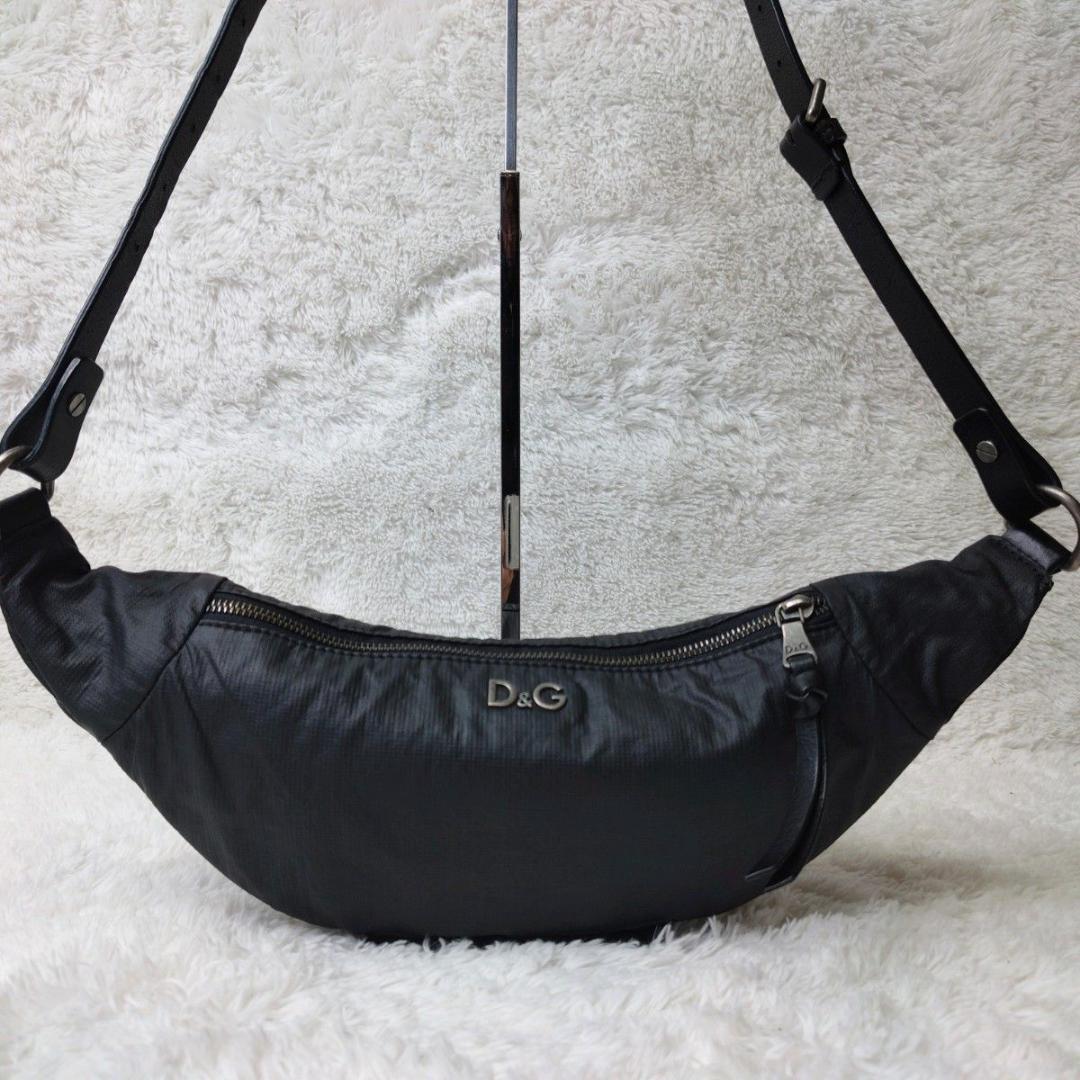 美品】 DOLCE GABBANA ドルガバ ボディバッグ ナイロン 黒 - メルカリ