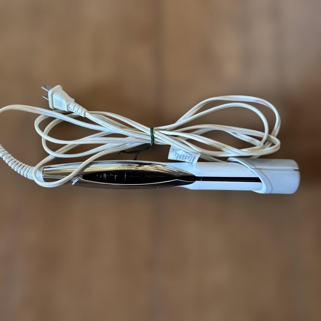 リファ　ストレートヘアアイロン ホワイト ReFa リファ ストレートアイロンプロ（ホワイト） 通販 - 西武・そごう