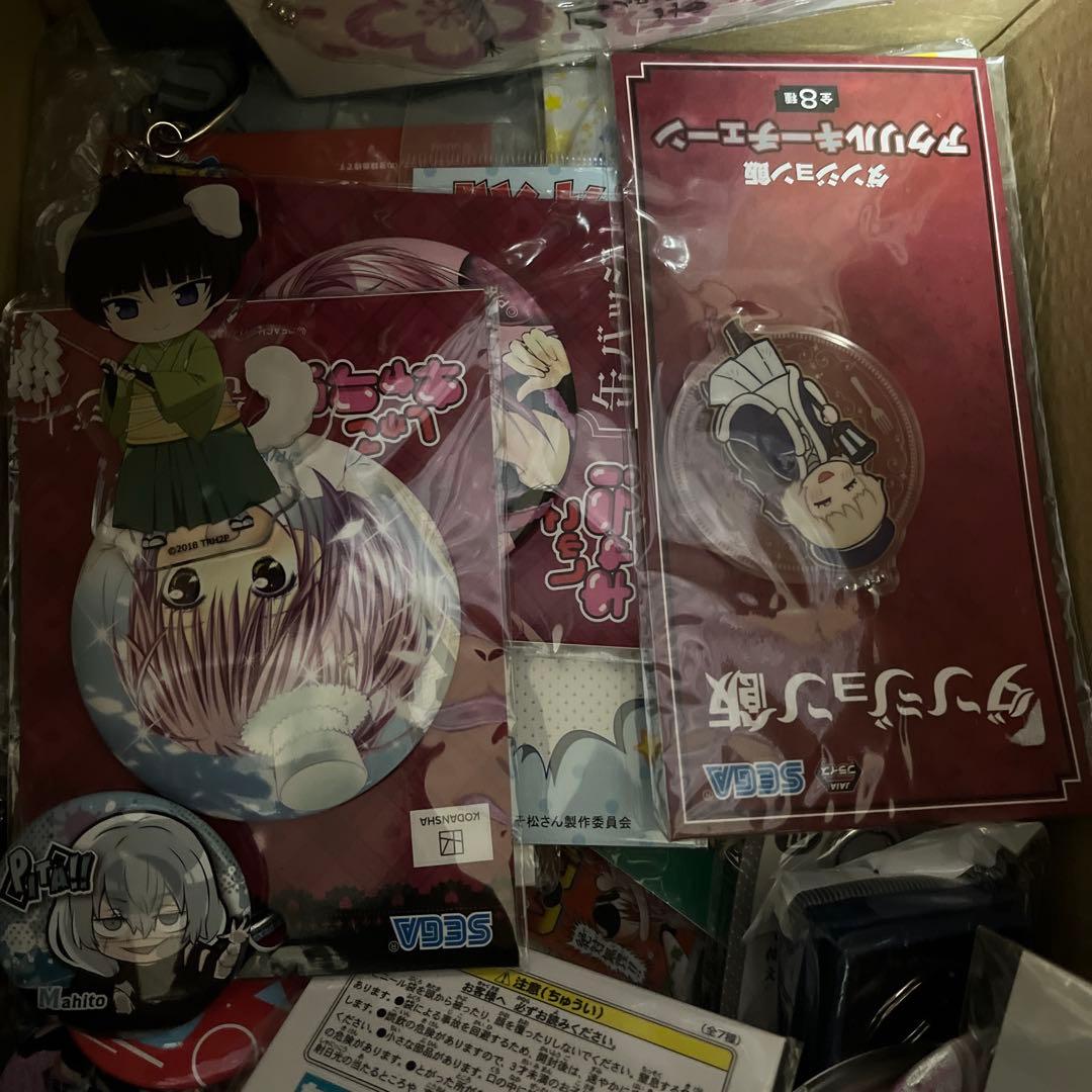 アニメ グッズ まとめ売り 大量 小物 缶バッジ キーホルダー 鬼滅の刃 呪術